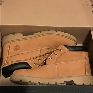 Tan Low-top Timbs
